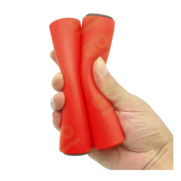 Silicone grips for an electric scooter - Gallery 7